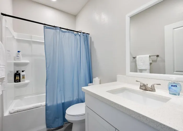 Apartment 2b2b With Free Parking And Premium Beds